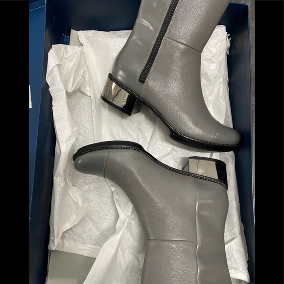 NEW COLE HAAN ~Special Edition ~Maria Sharapova~ Leather BOOTS GRAY 7 $498 - Picture 11 of 16